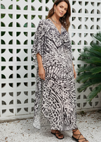 Midnight Monotone V Neck Kaftan with Diamond Pintuck-Zeemara